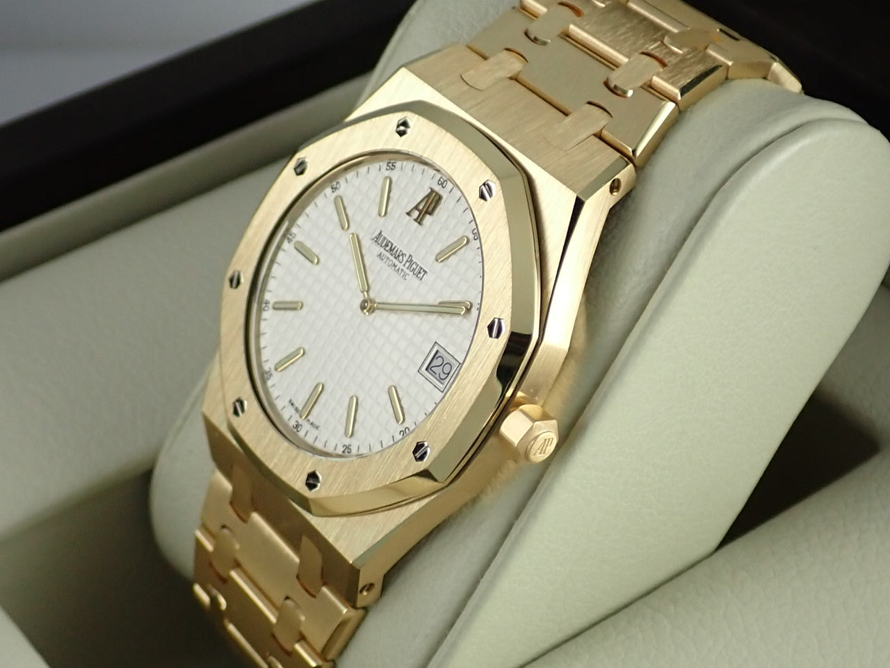 Audemars Piguet Royal Oak Jumbo &lt;Warranty, Box, etc.&gt;