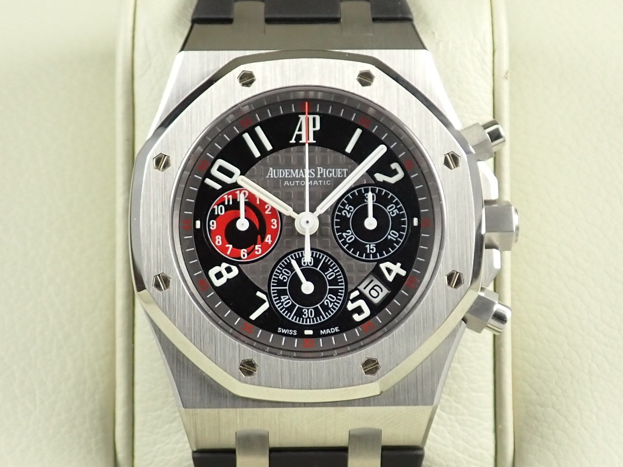 Audemars Piguet Royal Oak America's Cup Limited Edition &lt;Warranty Box and Others&gt;