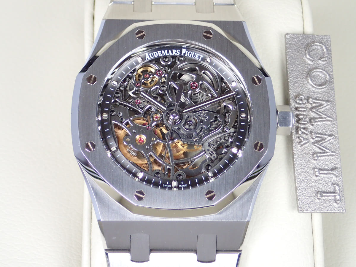 Audemars Piguet Royal Oak Ref.15305ST.OO.1220ST.01 Charcoal Gray Dial Used royal-oak-16