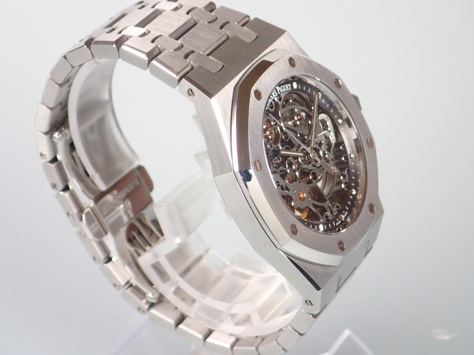 Audemars Piguet Royal Oak Automatic Skeleton Ref.15305ST.OO.1220ST.01