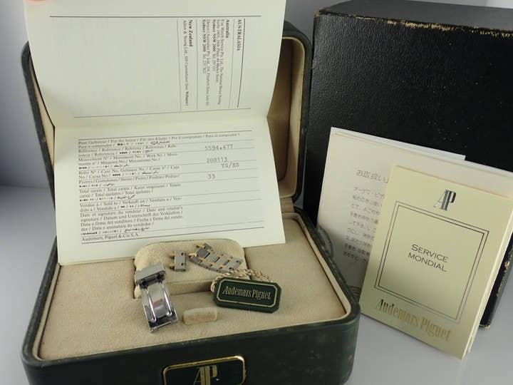 オーデマピゲ ロイヤルオーク Ref.5594.477 グレー文字盤 中古 royal-oak-162