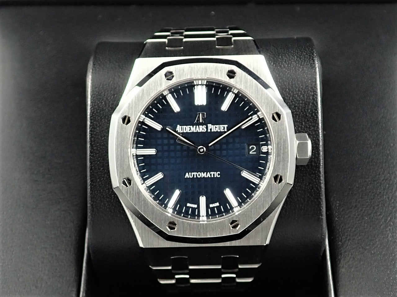 Audemars Piguet Royal Oak Blue Dial &lt;Warranty Box and Others&gt;