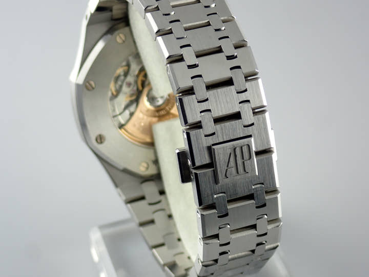 オーデマピゲ ロイヤルオーク Ref.15400ST.OO.1220ST.02 シルバー文字盤 中古 royal-oak-163