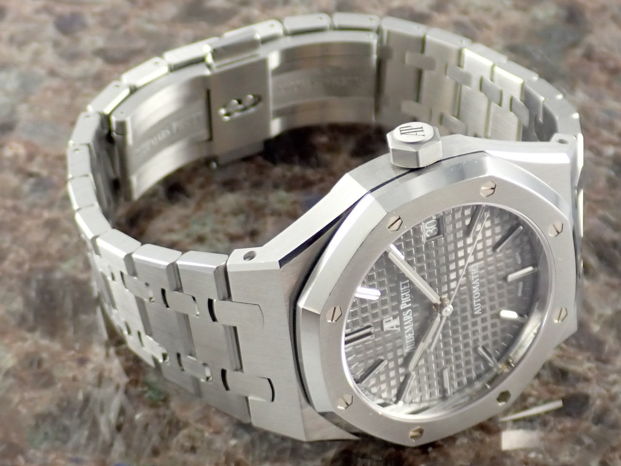 Audemars Piguet Royal Oak Ref.15450ST.OO.1256ST.02