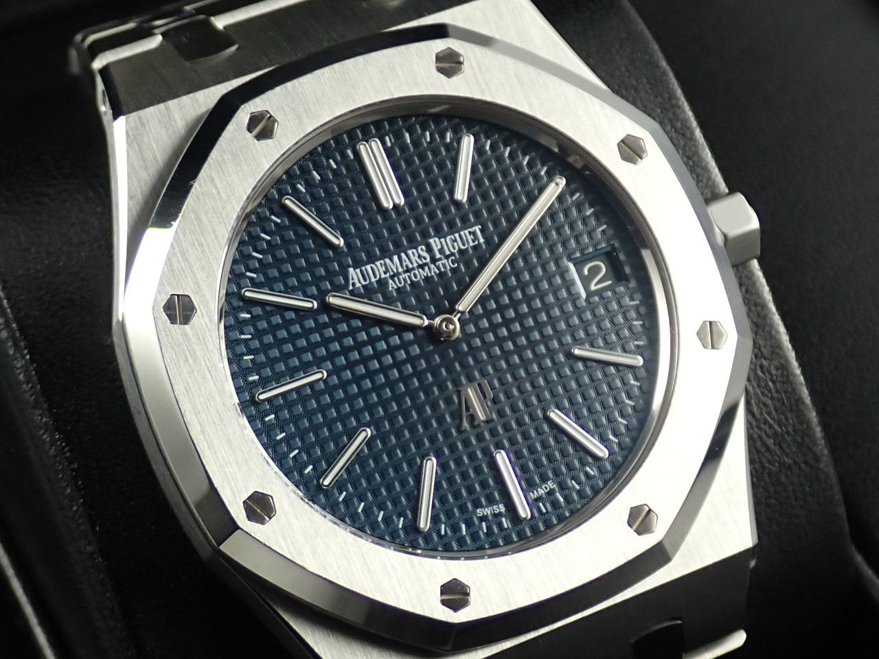 Audemars Piguet Royal Oak Extra Thin &lt;Warranty Box and Others&gt;