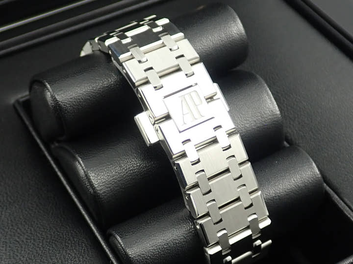 オーデマピゲ ロイヤルオーク Ref.15450ST.OO.1256ST.01 ステンレススチール シルバー文字盤