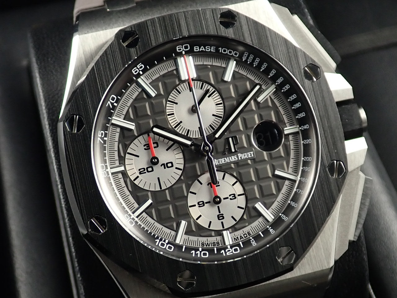 Audemars Piguet Royal Oak Offshore Chronograph &lt;Warranty Box and Others&gt;