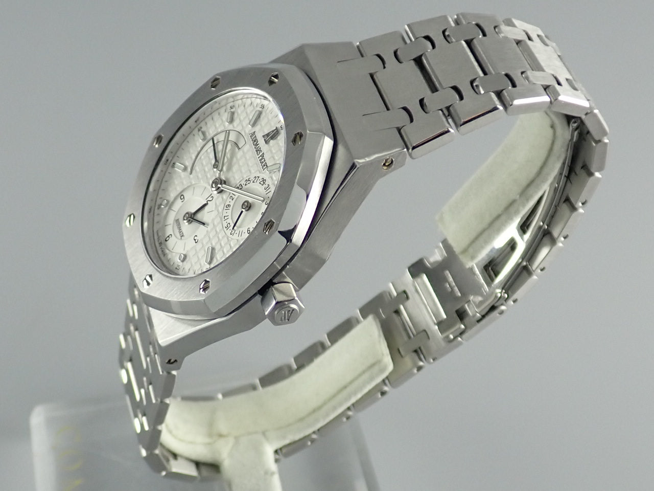 Audemars Piguet Royal Oak Dual Time Silver Dial