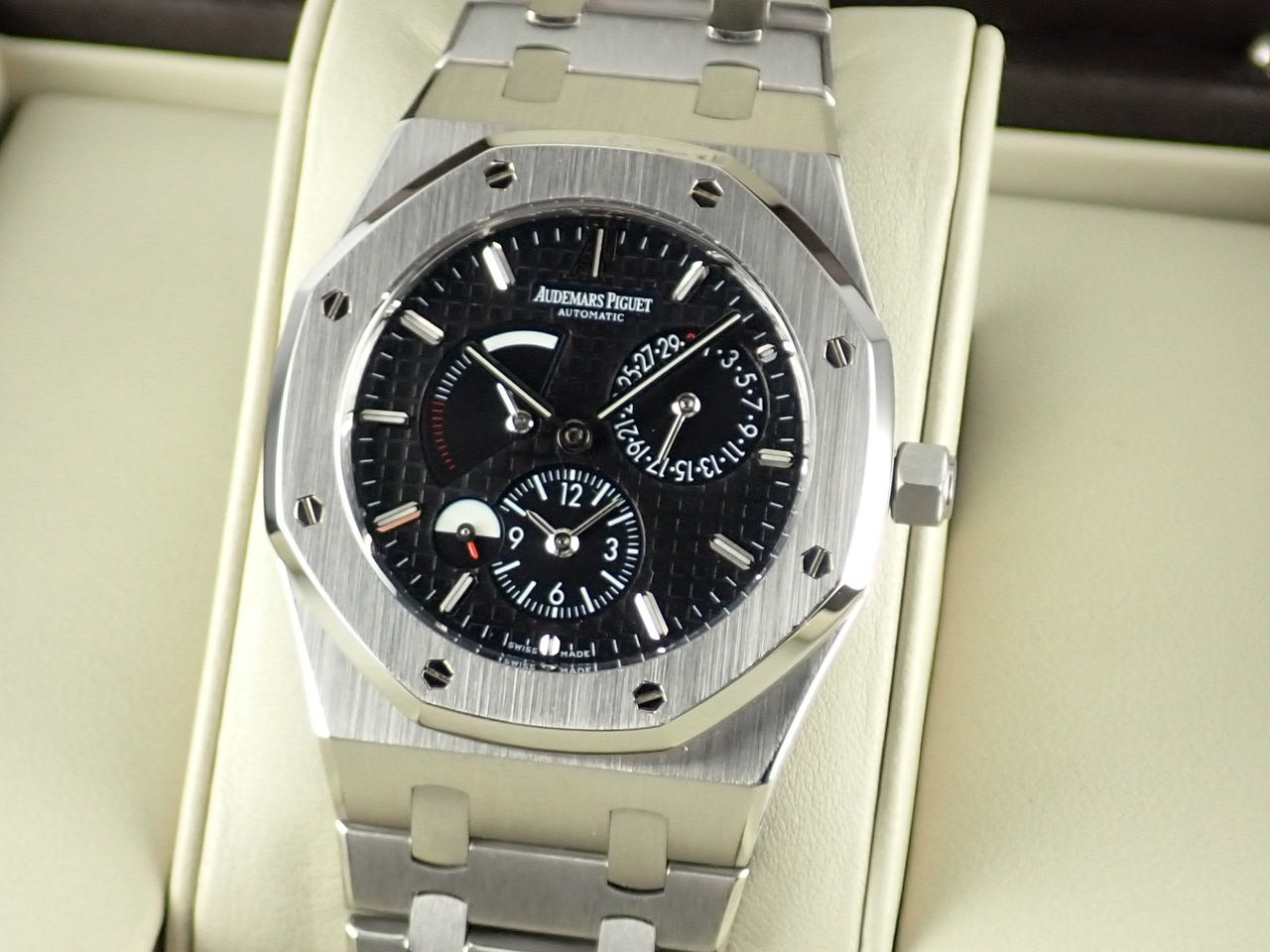 Audemars Piguet Royal Oak Dual Time Black Dial &lt;Warranty, Box, etc.&gt;