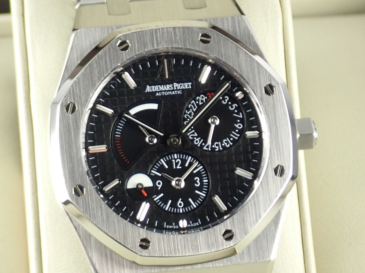 Audemars Piguet Royal Oak Dual Time Black Dial &lt;Warranty, Box, etc.&gt;