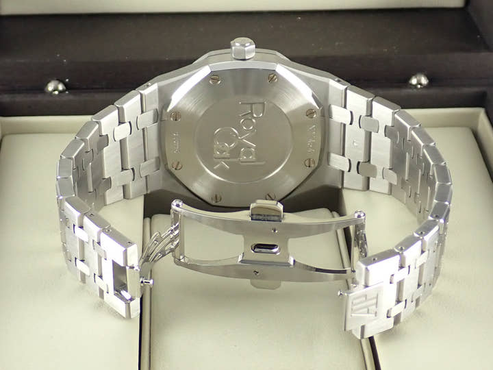 オーデマピゲ ロイヤルオーク Ref.26120ST.OO.1220ST.03 ブラック文字盤 中古 royal-oak-173