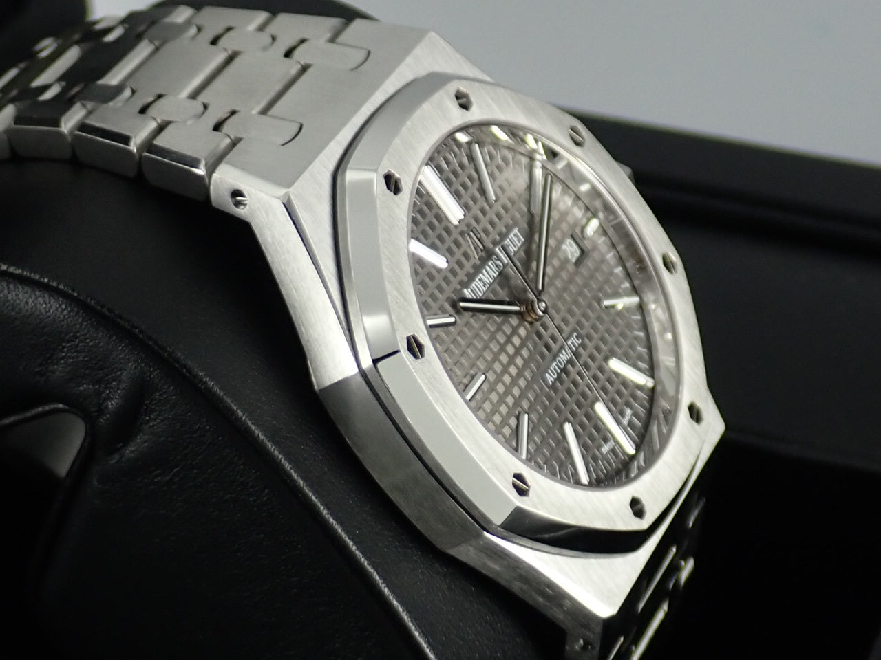 Audemars Piguet Royal Oak Automatic Grey Dial &lt;Warranty, Box, etc.&gt;