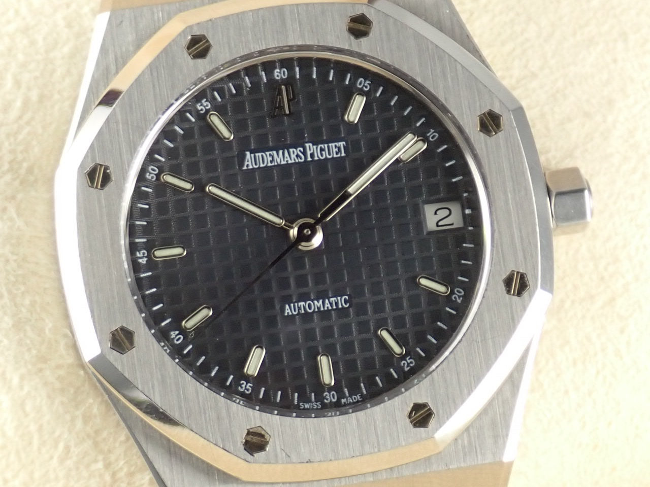 Audemars Piguet Royal Oak Medium Size &lt;Warranty, Box, etc.&gt;