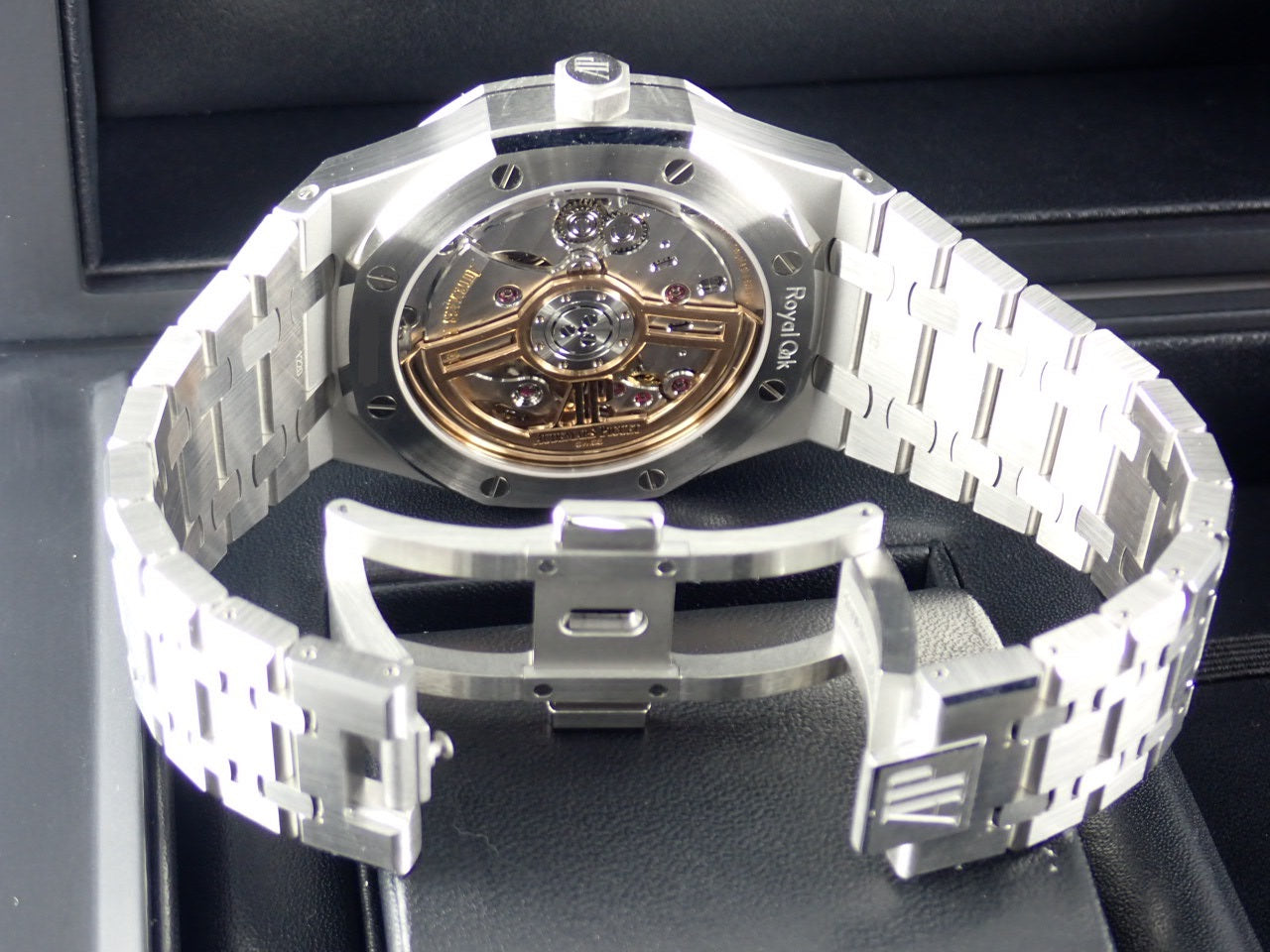 Audemars Piguet Royal Oak Automatic Ref.15500ST.OO.1220ST.04