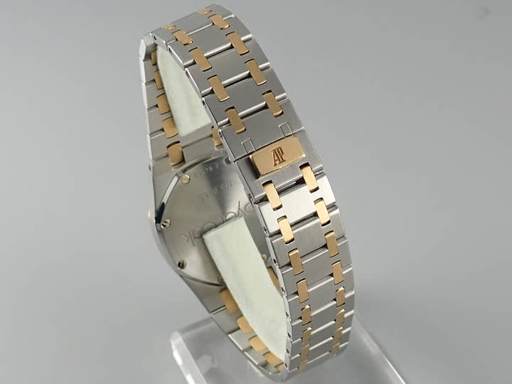 オーデマピゲ ロイヤルオーク Ref.15000SA.O.0789SA.07 ホワイト文字盤 中古 royal-oak-183