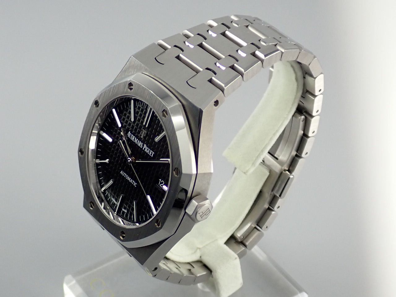 Audemars Piguet Royal Oak Automatic Black Dial &lt;Warranty, Box, etc.&gt;