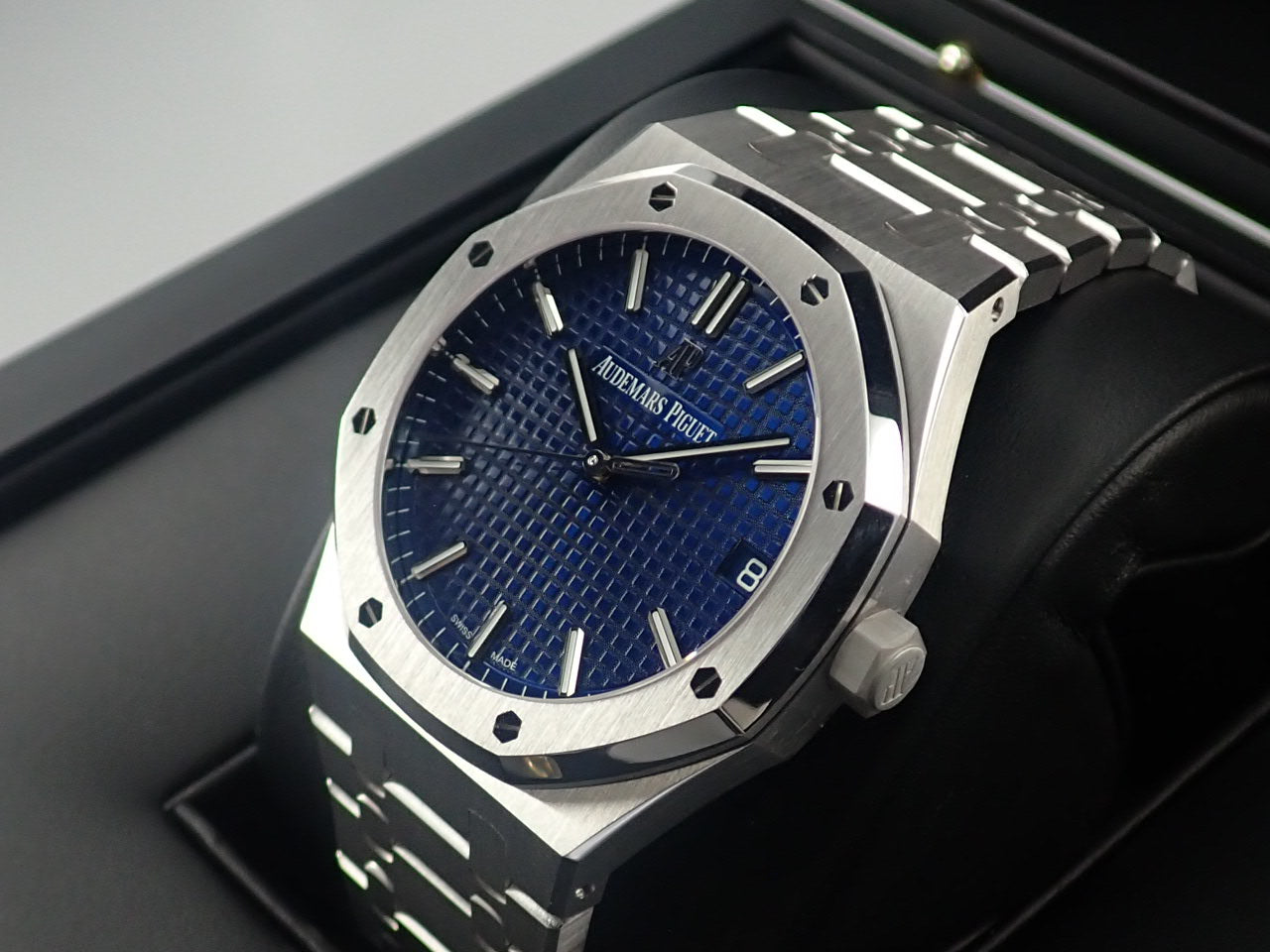 Audemars Piguet Royal Oak &lt;Warranty, Box, etc.&gt;