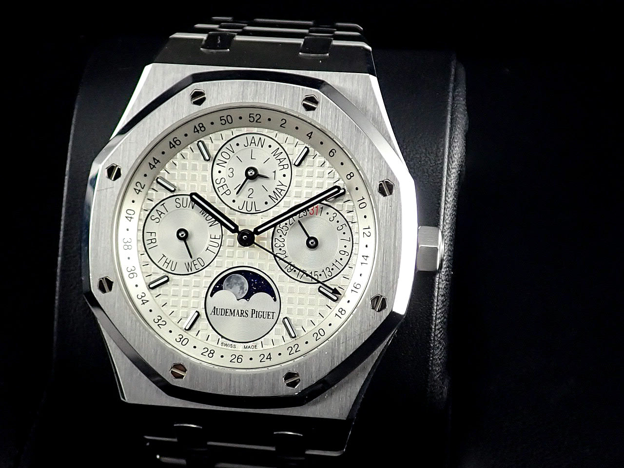 Audemars Piguet Royal Oak Perpetual Calendar &lt;Warranty, Box, etc.&gt;