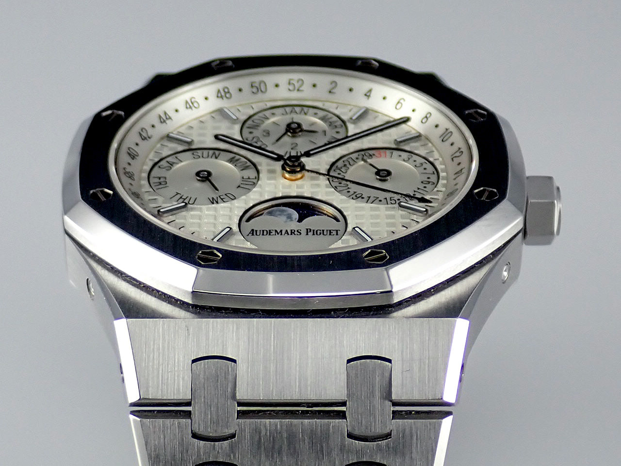 Audemars Piguet Royal Oak Perpetual Calendar &lt;Warranty, Box, etc.&gt;