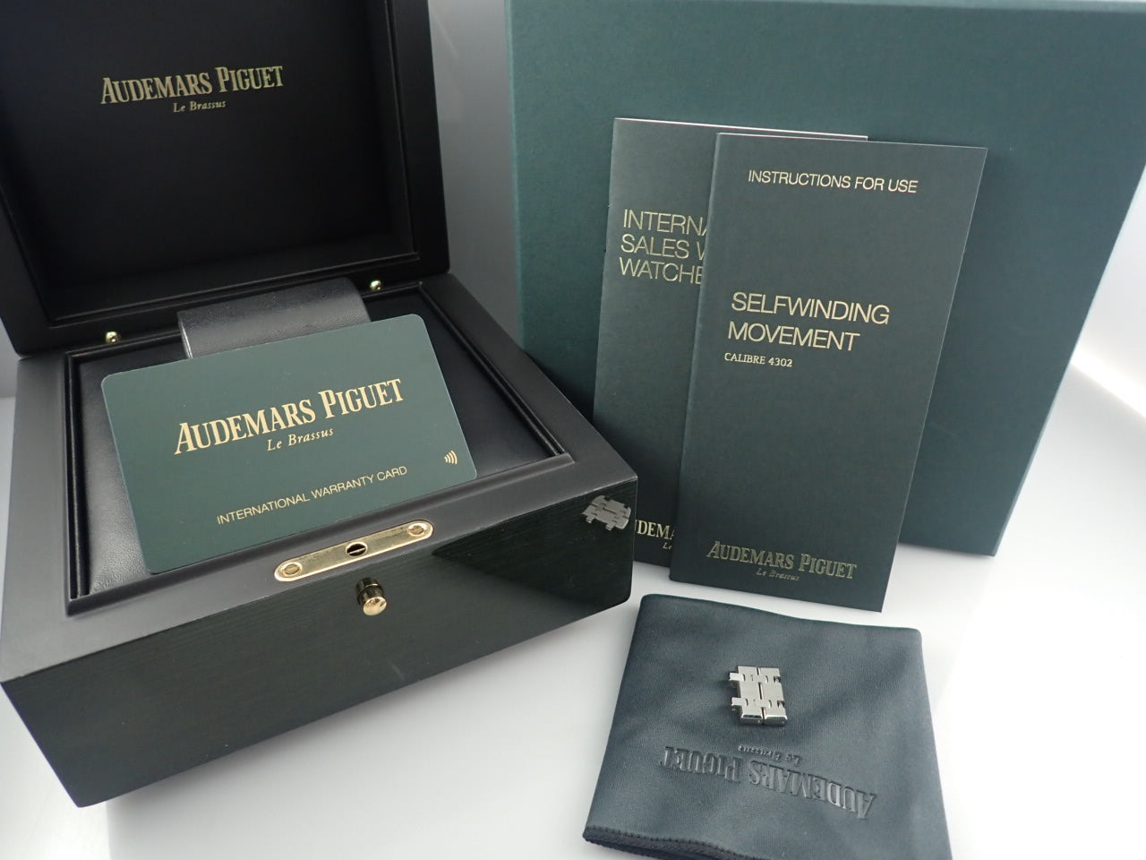 Audemars Piguet Royal Oak &lt;Warranty, Box, etc.&gt;