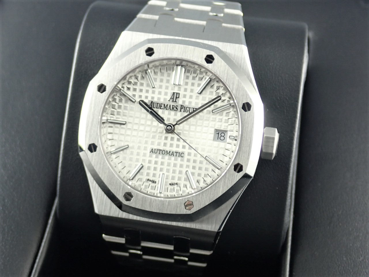 Audemars Piguet Royal Oak Silver Dial [Unused] &lt;Warranty, Box, etc.&gt;