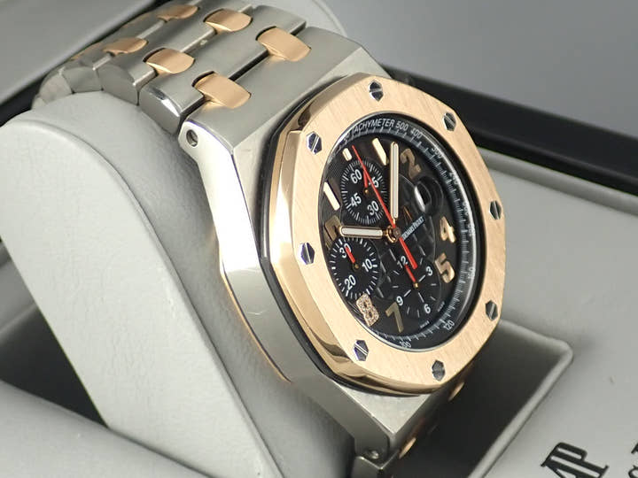 オーデマピゲ ロイヤルオーク オフショア クロノグラフ Ref.26079IR.OO.1000IR.01 チタン/ピンクゴールド ブラック文字盤