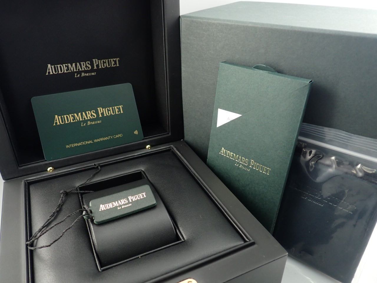 Audemars Piguet Royal Oak &lt;Warranty, Box, etc.&gt;