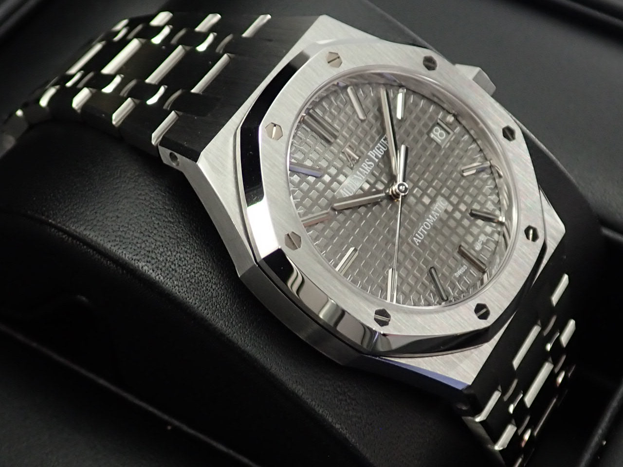 Audemars Piguet Royal Oak &lt;Warranty, Box, etc.&gt;