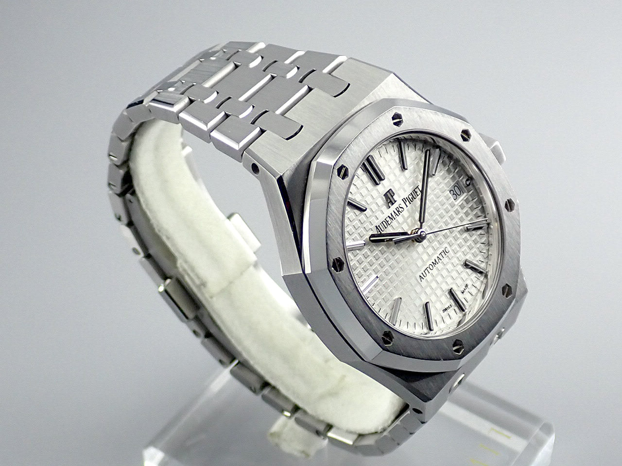 Audemars Piguet Royal Oak Silver Dial &lt;Warranty, Box, etc.&gt;