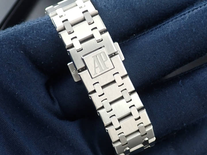 オーデマピゲ ロイヤルオーク Ref.15450ST.OO.1256ST.01 ステンレススチール シルバー文字盤