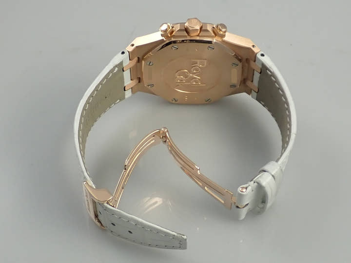 オーデマピゲ ロイヤルオーク クロノグラフ Ref.26320OR.OO.D088CR.01 ピンクゴールド シルバー文字盤