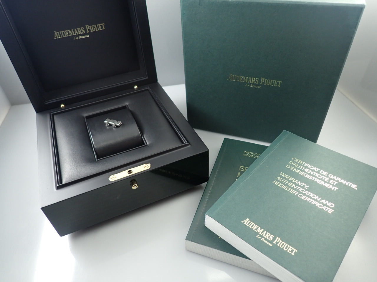 Audemars Piguet Royal Oak &lt;Warranty, Box, etc.&gt;