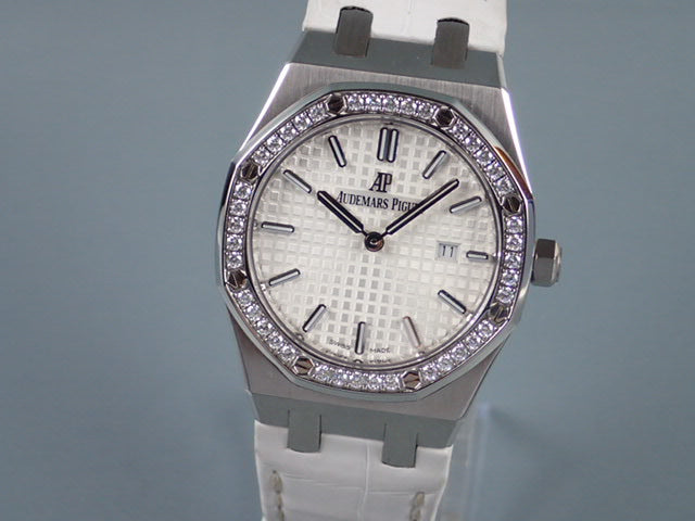 Audemars Piguet Royal Oak Quartz Ladies Ref.67651ST.ZZ.D011CR.01