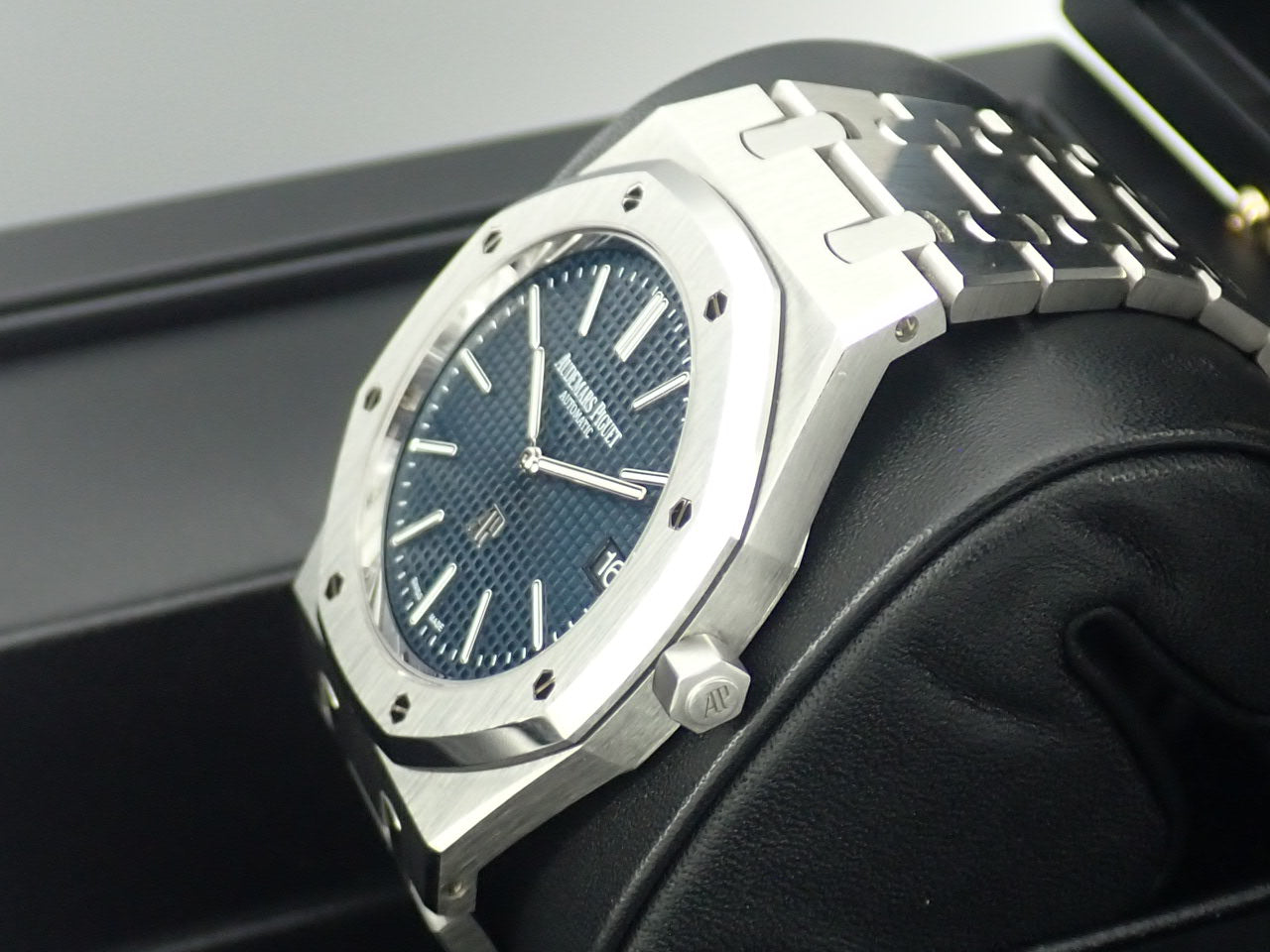 Audemars Piguet Royal Oak Extra-Thin &lt;Warranty, Box, etc.&gt;