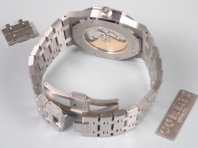 Audemars Piguet Royal Oak Boutique Limited Ref.15400ST.OO.1220ST.03