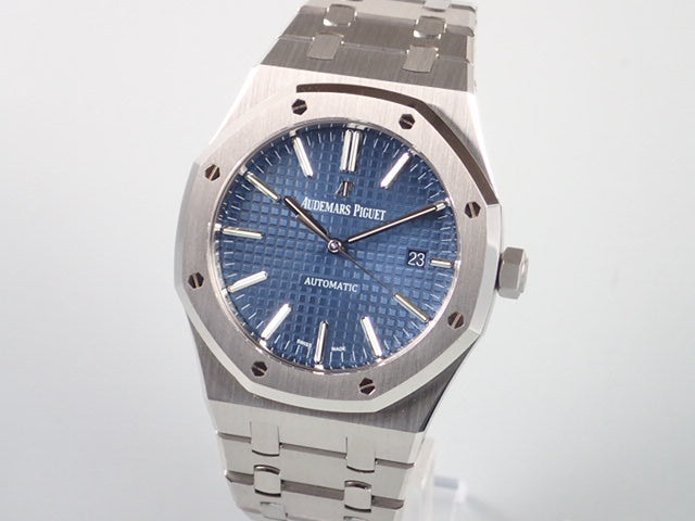 Audemars Piguet Royal Oak Boutique Limited Ref.15400ST.OO.1220ST.03