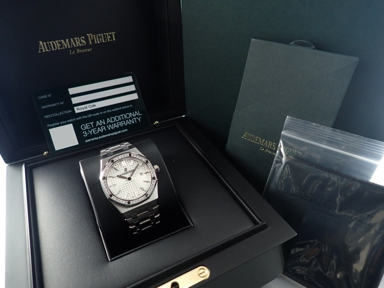 Audemars Piguet Royal Oak Quartz [New] &lt;Warranty, Box, etc.&gt;