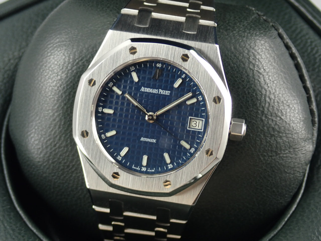 Audemars Piguet Royal Oak Medium Size &lt;Warranty, Box, etc.&gt;