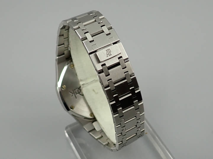オーデマピゲ ロイヤルオーク Ref.14790ST/O/0789ST/08 ブルー文字盤 中古 royal-oak-229