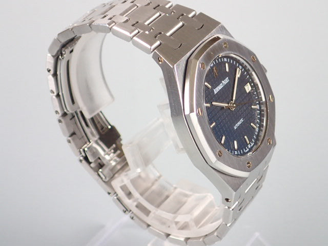 Audemars Piguet Royal Oak Medium Size Ref.14790ST.OO.0789ST.08