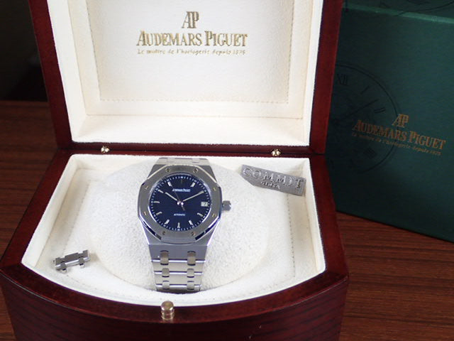 Audemars Piguet Royal Oak Medium Size Ref.14790ST.OO.0789ST.08