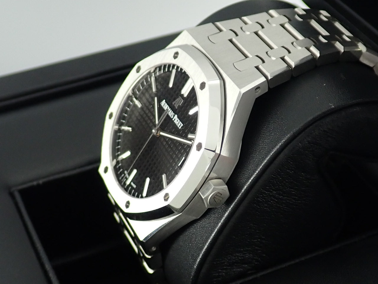 Audemars Piguet Royal Oak Automatic Black Dial [Good Condition] &lt;Warranty, Box, etc.&gt;