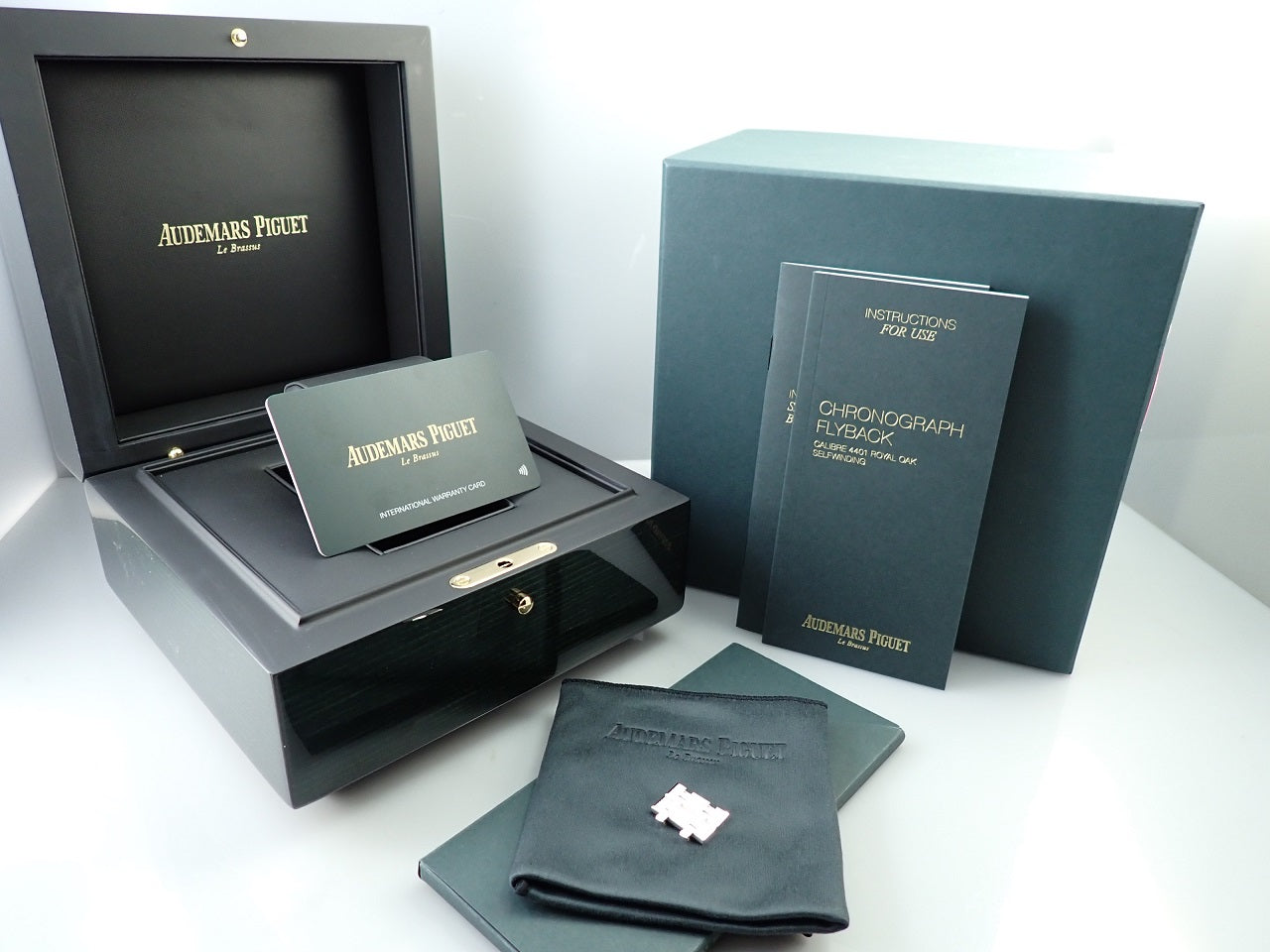 Audemars Piguet Royal Oak Frosted Gold Chronograph &lt;Warranty, Box, etc.&gt;