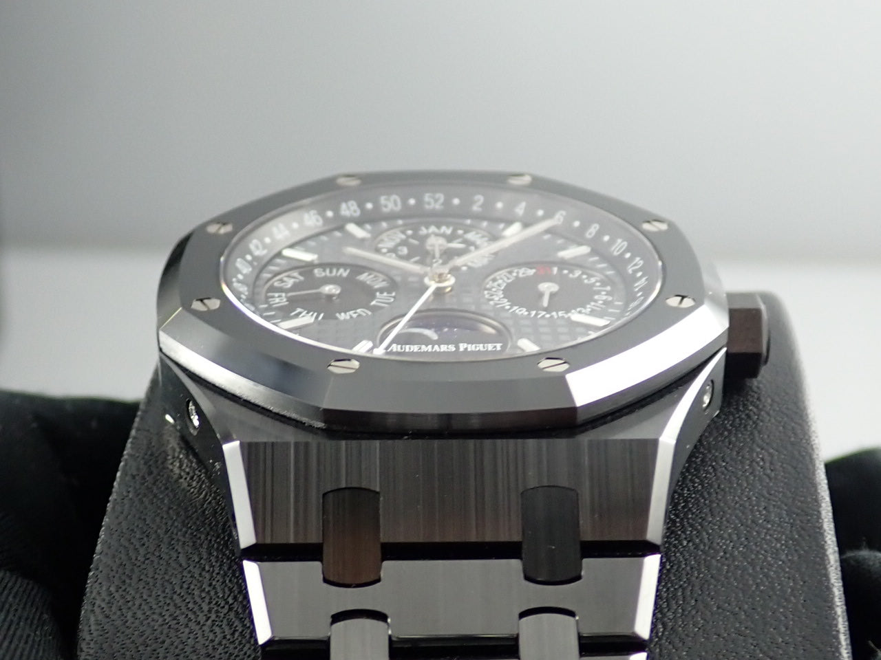 Audemars Piguet Royal Oak Perpetual Calendar [Excellent condition] &lt;Warranty, box, etc.&gt;