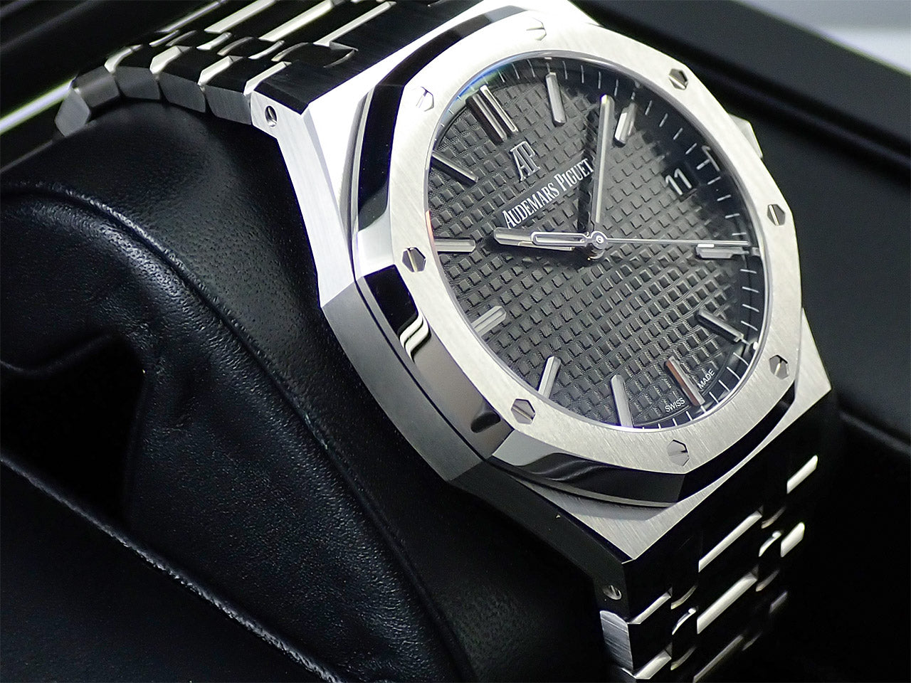 Audemars Piguet Royal Oak &lt;Warranty, Box, etc.&gt;