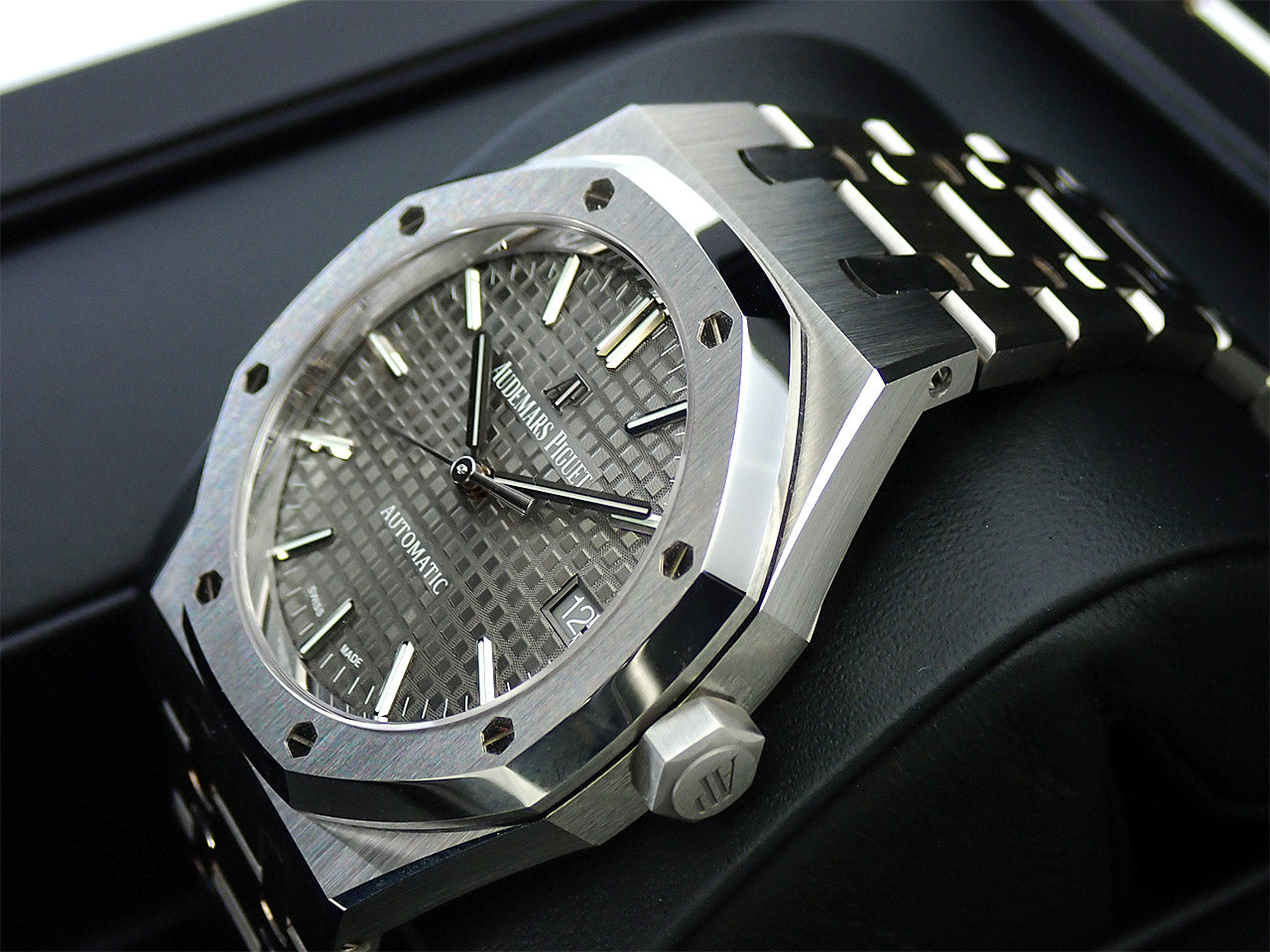 Audemars Piguet Royal Oak &lt;Warranty, Box, etc.&gt;