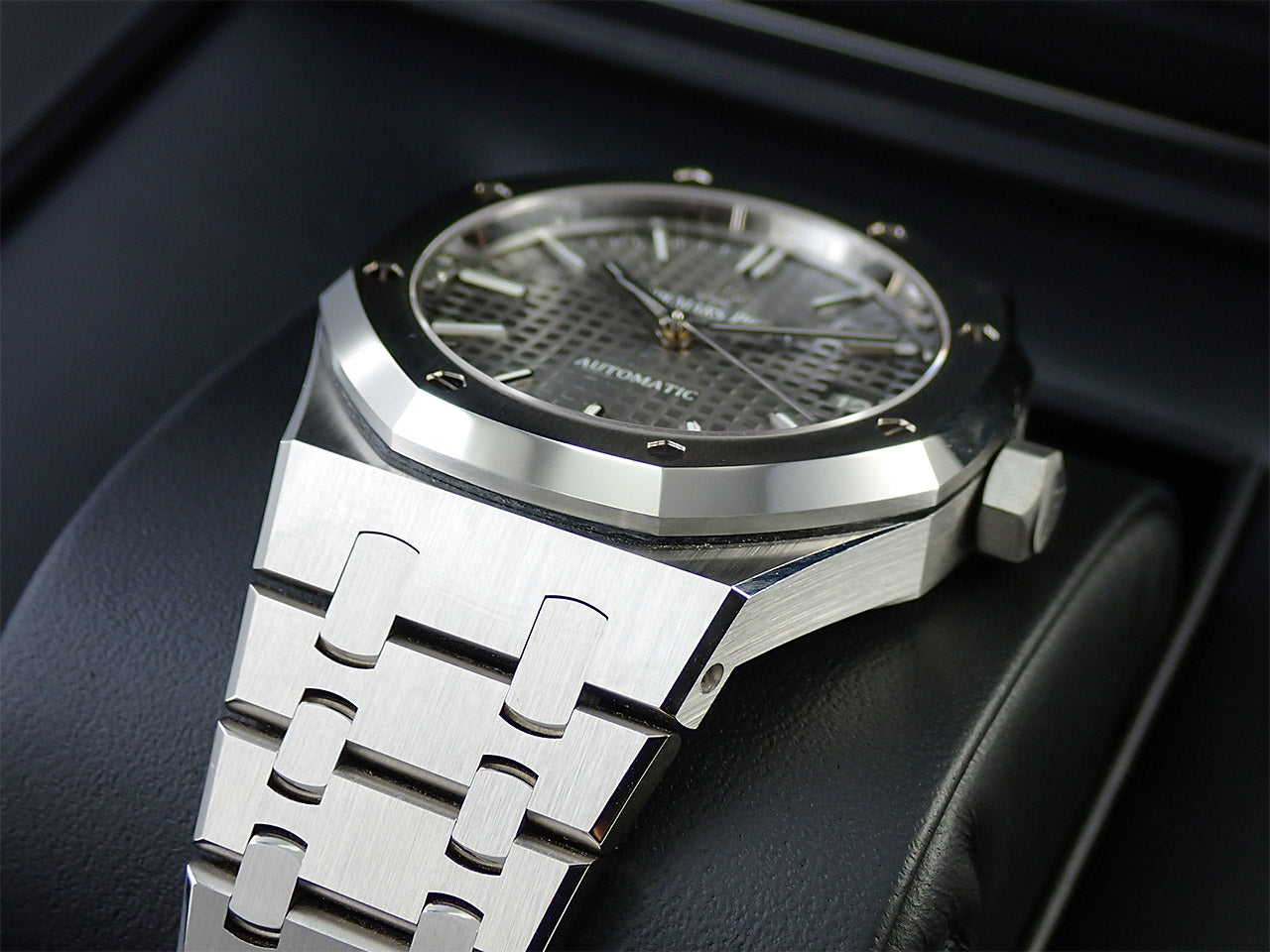 Audemars Piguet Royal Oak &lt;Warranty, Box, etc.&gt;