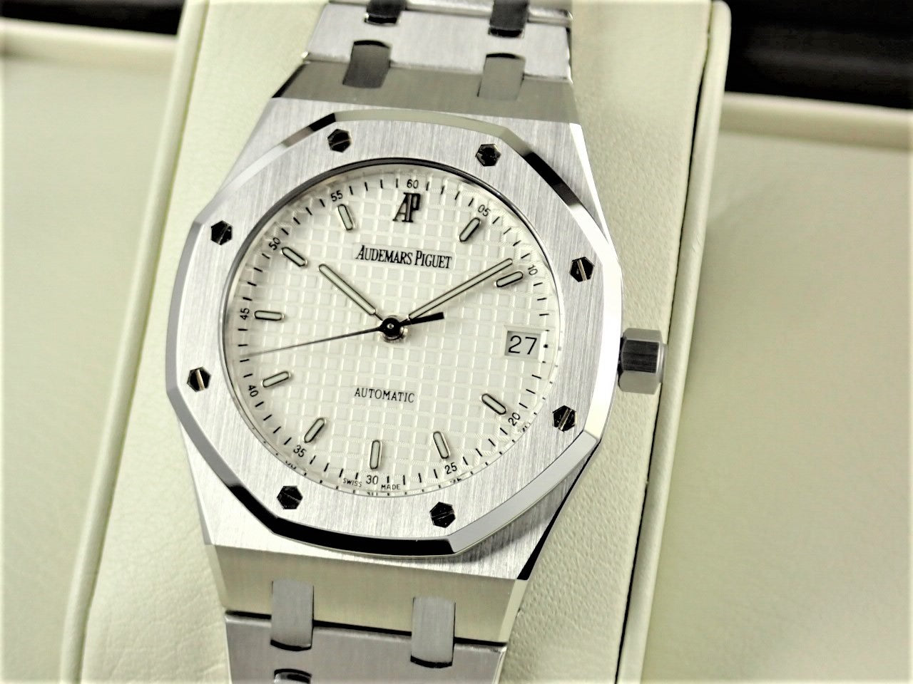 Audemars Piguet Royal Oak Medium Size &lt;Warranty, Box, etc.&gt;