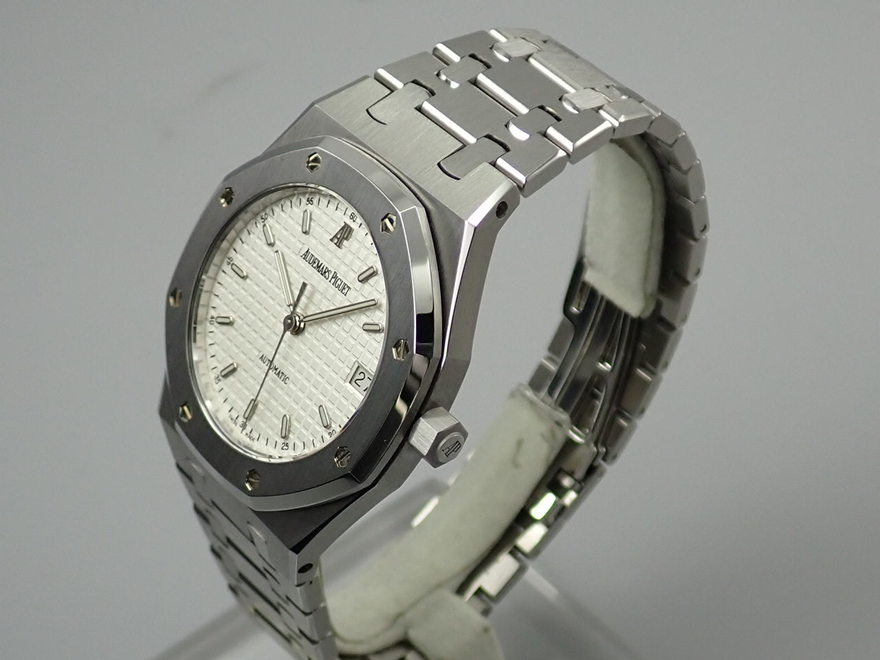 Audemars Piguet Royal Oak Medium Size &lt;Warranty, Box, etc.&gt;