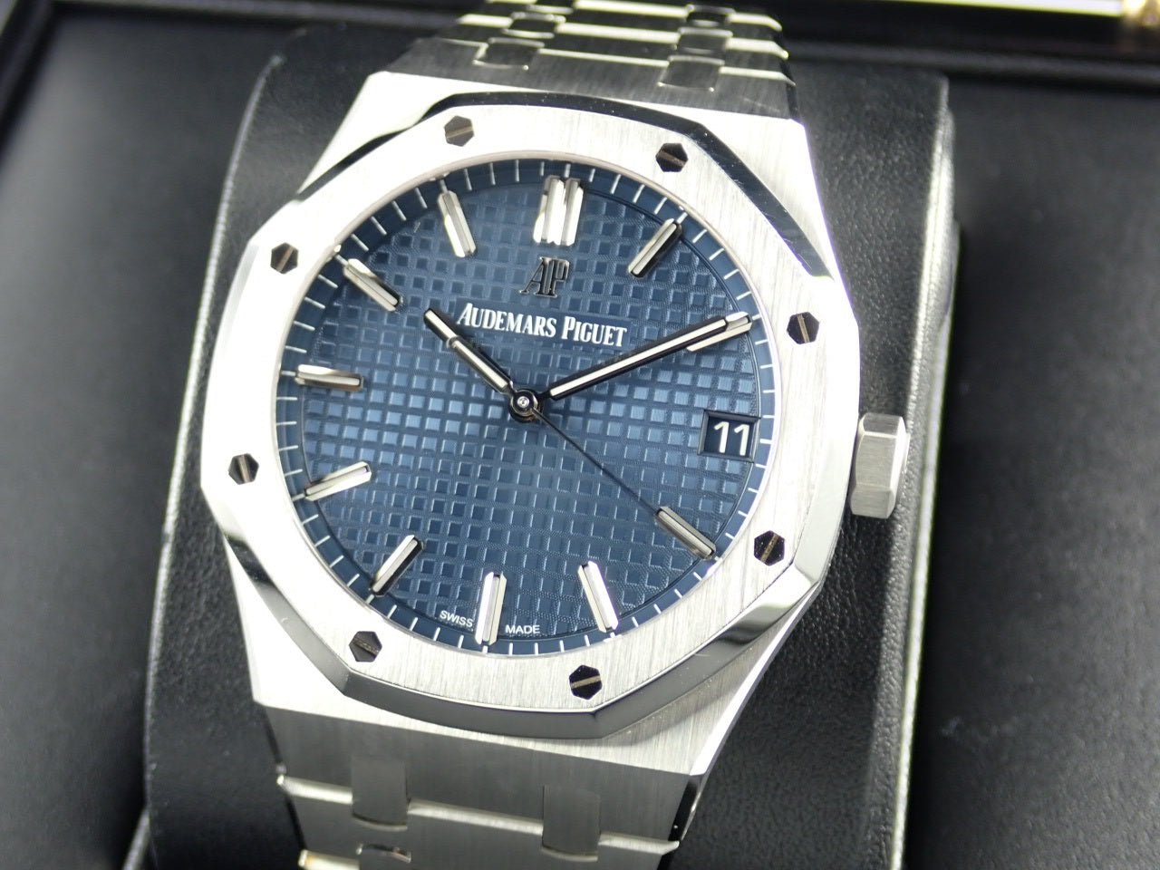 Audemars Piguet Royal Oak Automatic Blue Dial &lt;Warranty, Box, etc.&gt;